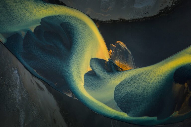 PIGMENT FLOW — Iceland :: Behance